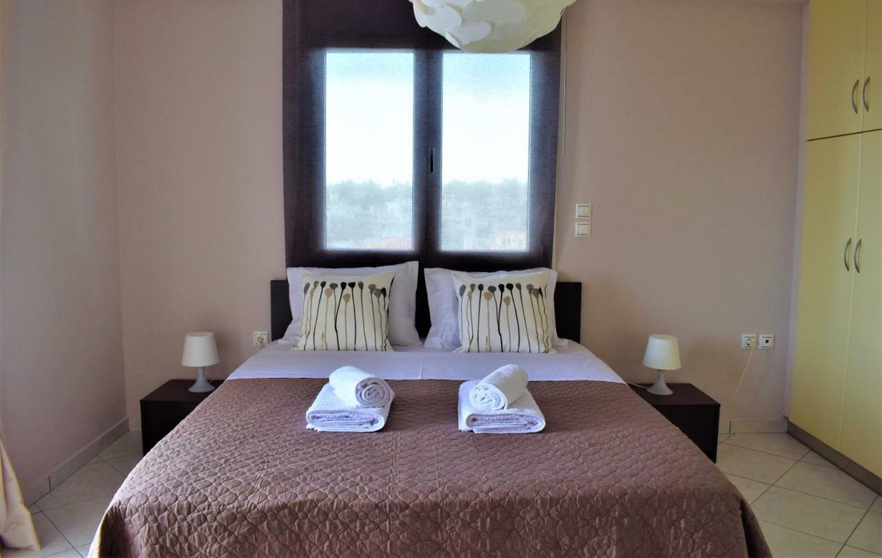 Luxury Apt Near The Airport Spáta Esterno foto